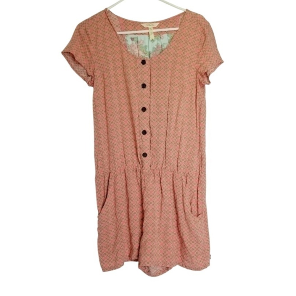 Matilda Jane Romper Size M Coral Geometric Print Button Front Short Sleeve‎